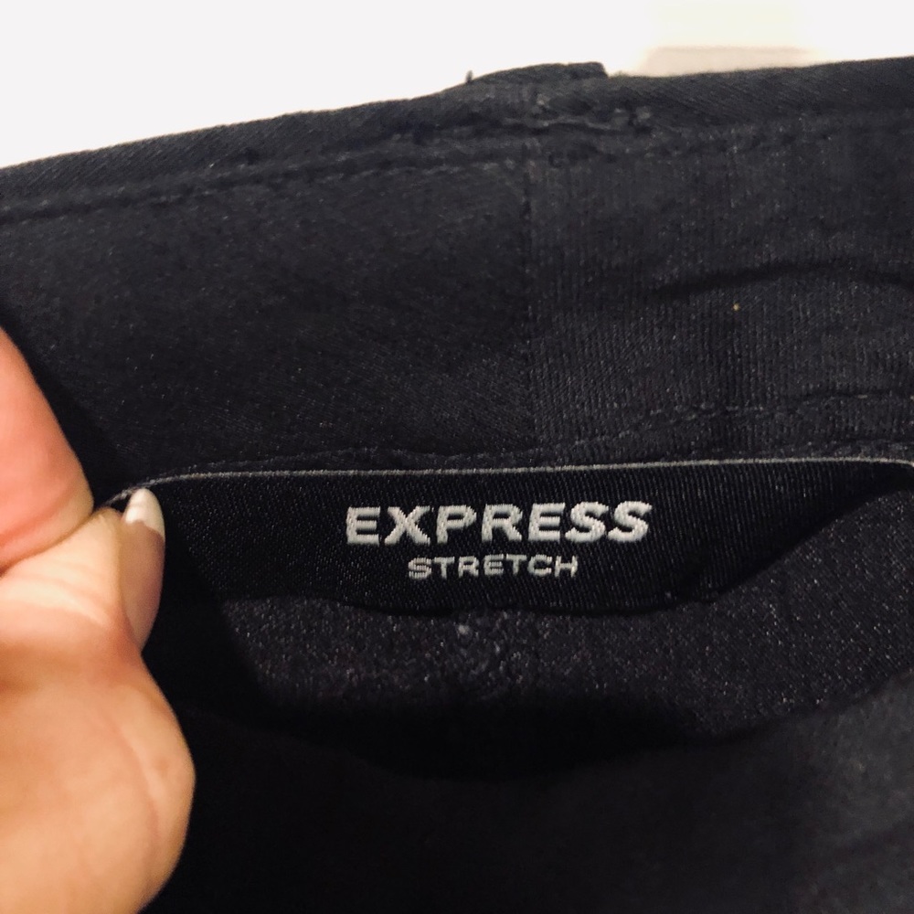 Express Capris - Picture 3 of 4